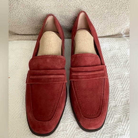 “27 EDIT” Women's Caroline Suede Slip-On Loafers Size 6.5 - Picture 2 of 7